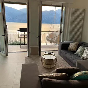 3-zimmer-wohnung-in-malcesine-val-di-sogno-gardasee.hotelinveneto.com/
