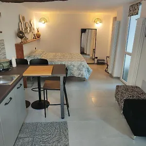 Ca' Lucia Apartment